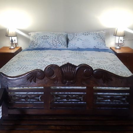 Pretoria Inn Екстериор снимка