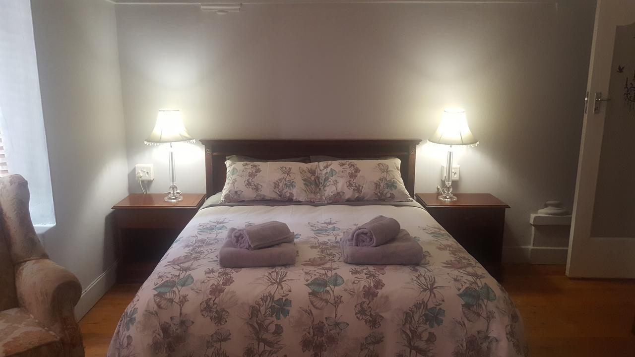 Pretoria Inn Екстериор снимка