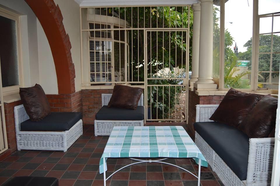 Pretoria Inn Екстериор снимка